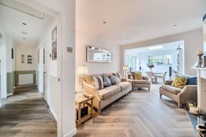 Living Space - click for photo gallery